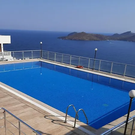 Impeccable 2-bed With Spectacular View Hotel Giris